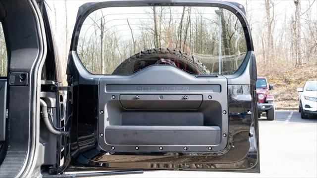 2022 Land Rover Defender 110 X