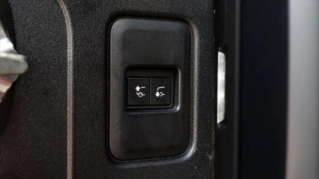 2022 Land Rover Defender 110 X
