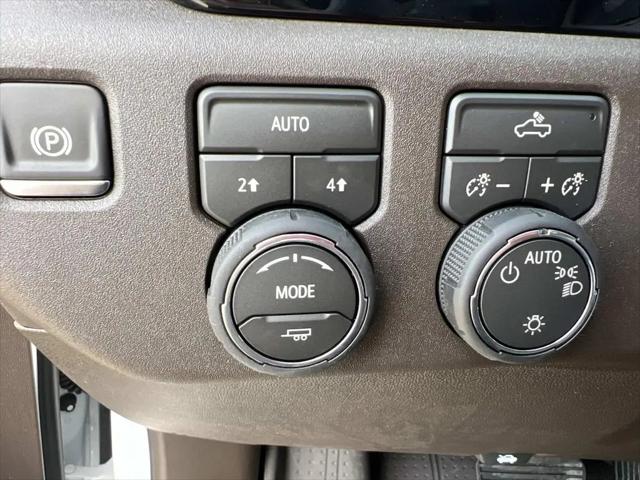 2026 Chevrolet Silverado 1500 4WD Crew Cab Standard Bed LT