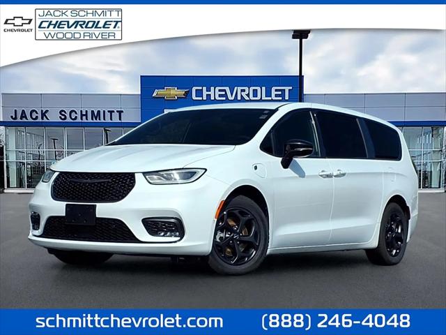 2024 Chrysler Pacifica Hybrid S Appearance Pkg for sale in Wood River, IL