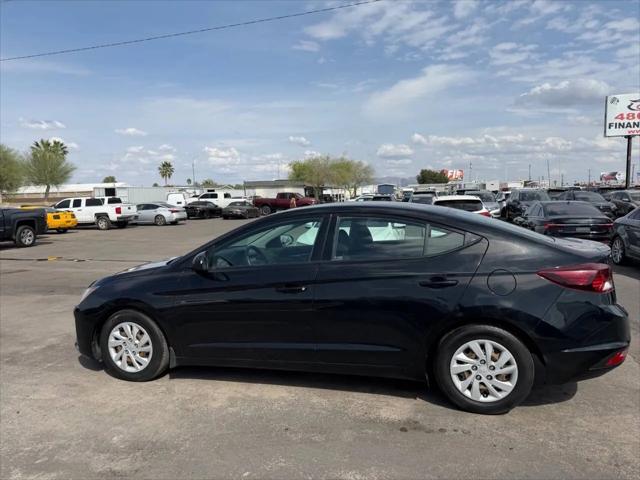 2020 Hyundai Elantra SE