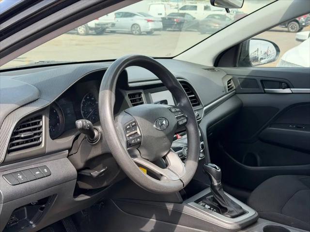 2020 Hyundai Elantra SE