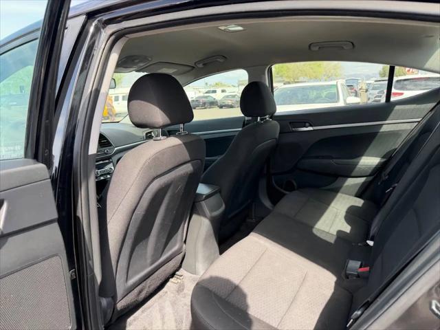 2020 Hyundai Elantra SE