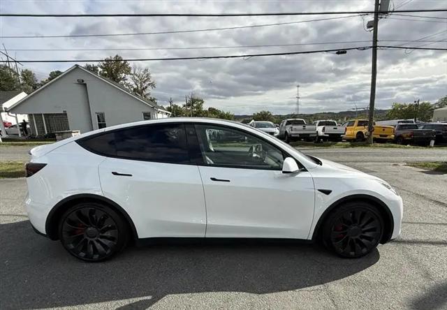 2023 Tesla Model Y Performance Dual Motor All-Wheel Drive