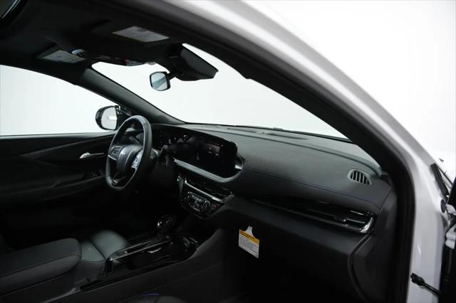 2026 Buick NV Sport Touring FWD
