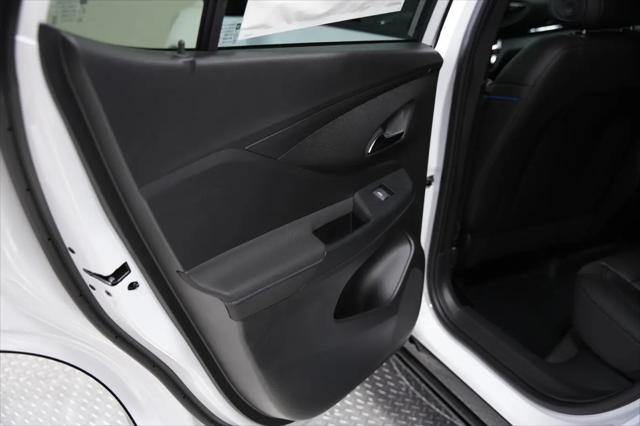 2026 Buick NV Sport Touring FWD