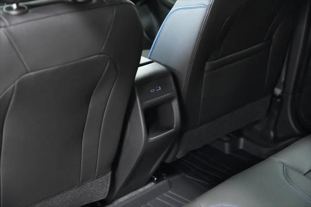 2026 Buick NV Sport Touring FWD