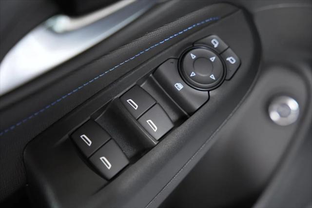 2026 Buick NV Sport Touring FWD