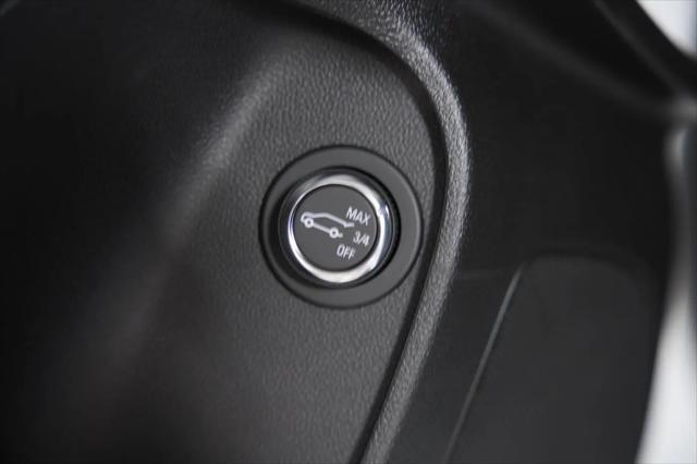 2026 Buick NV Sport Touring FWD
