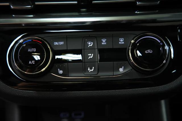 2026 Buick NV Sport Touring FWD