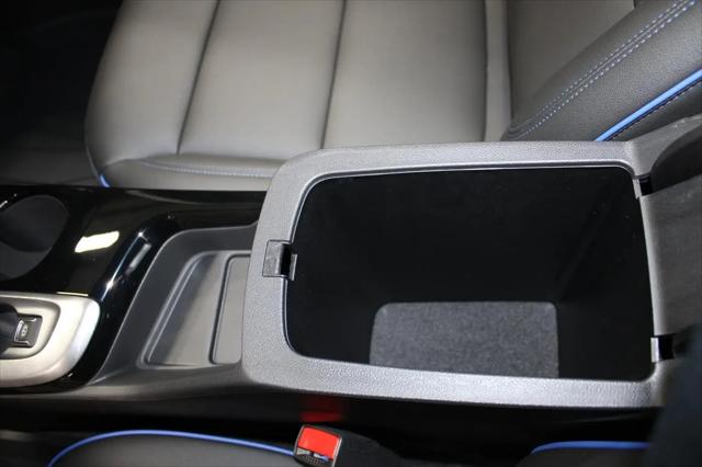 2026 Buick NV Sport Touring FWD
