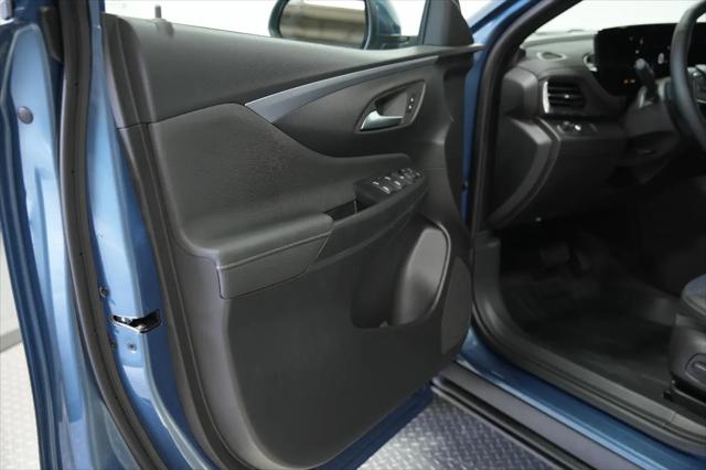2026 Buick NV Preferred FWD