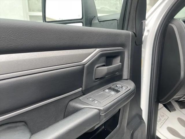 2026 Ram 3500 Tradesman Regular Cab 4x4 8' Box