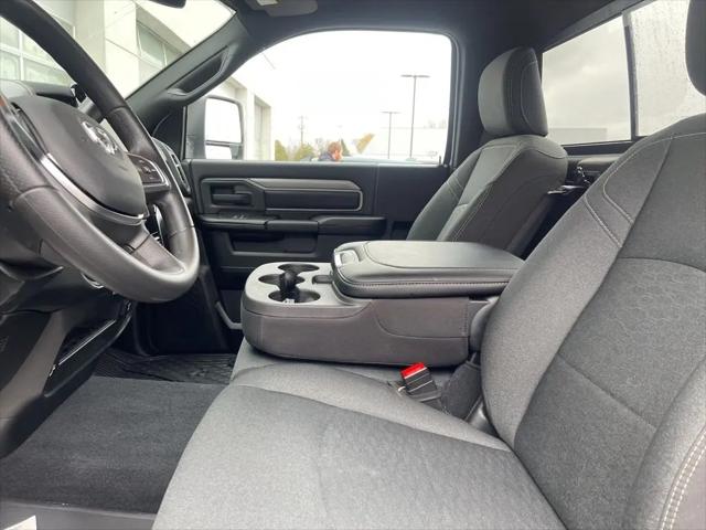 2026 Ram 3500 Tradesman Regular Cab 4x4 8' Box