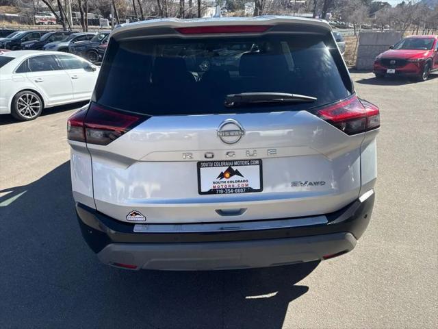 2022 Nissan Rogue SV Intelligent AWD