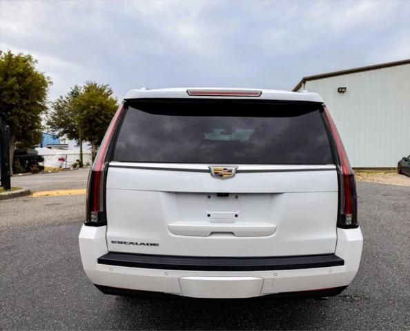 2018 Cadillac Escalade ESV Premium Luxury