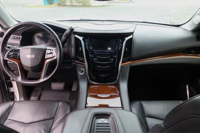 2018 Cadillac Escalade ESV Premium Luxury