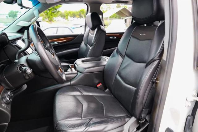 2018 Cadillac Escalade ESV Premium Luxury