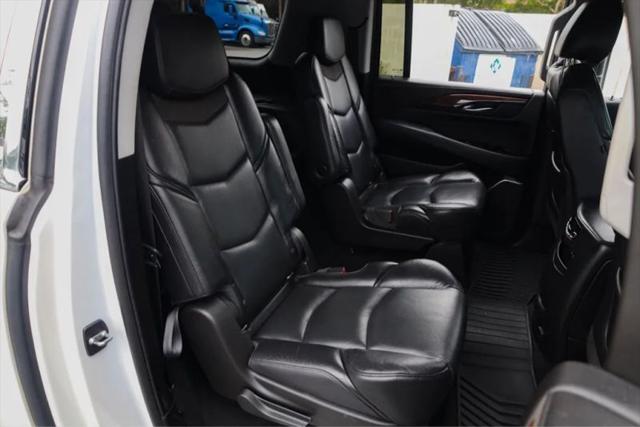 2018 Cadillac Escalade ESV Premium Luxury