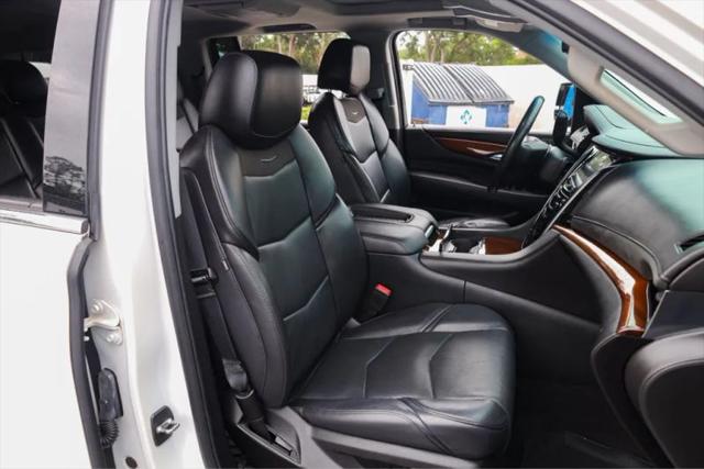 2018 Cadillac Escalade ESV Premium Luxury