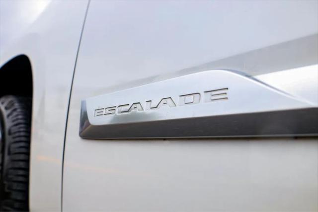 2018 Cadillac Escalade ESV Premium Luxury