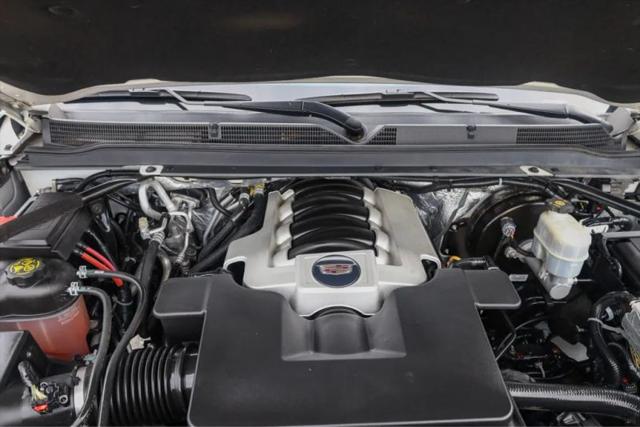 2018 Cadillac Escalade ESV Premium Luxury