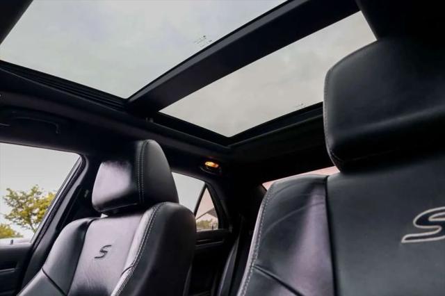 2018 Chrysler 300 300S