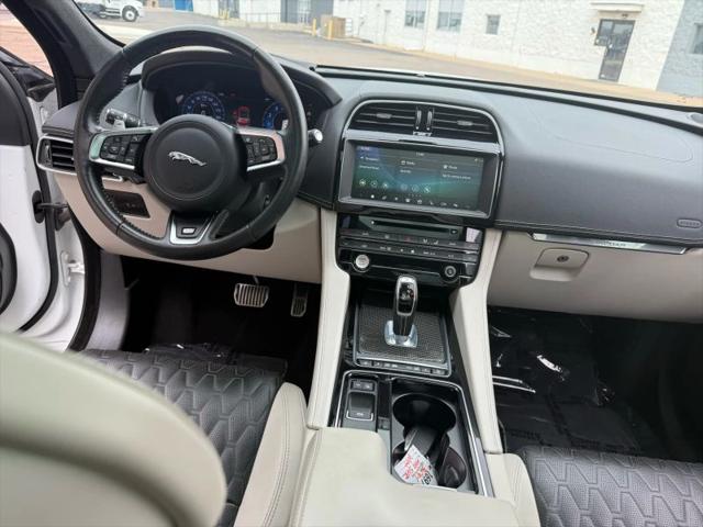 2020 Jaguar F-PACE SVR P550 AWD Automatic