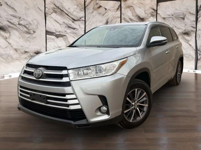 2018 Toyota Highlander XLE for sale in Lakewood, CO