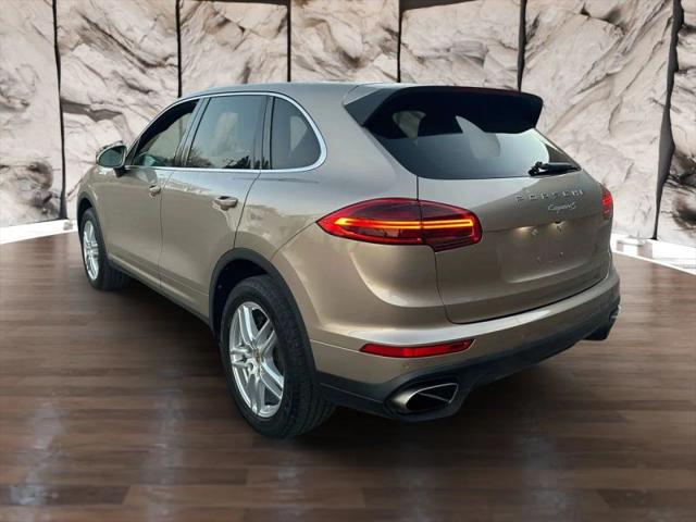 2017 Porsche Cayenne Base