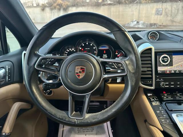 2017 Porsche Cayenne Base