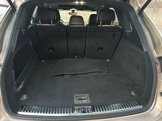 2017 Porsche Cayenne Base