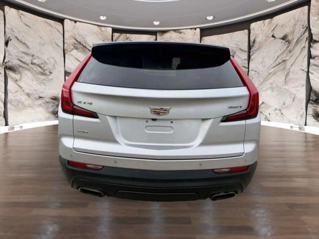 2020 Cadillac XT4 AWD Luxury