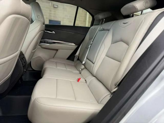 2020 Cadillac XT4 AWD Luxury