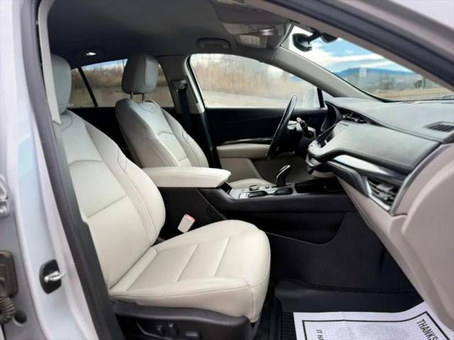 2020 Cadillac XT4 AWD Luxury
