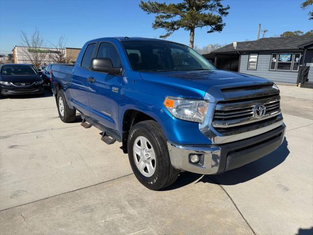2017 Toyota Tundra SR5 5.7L V8