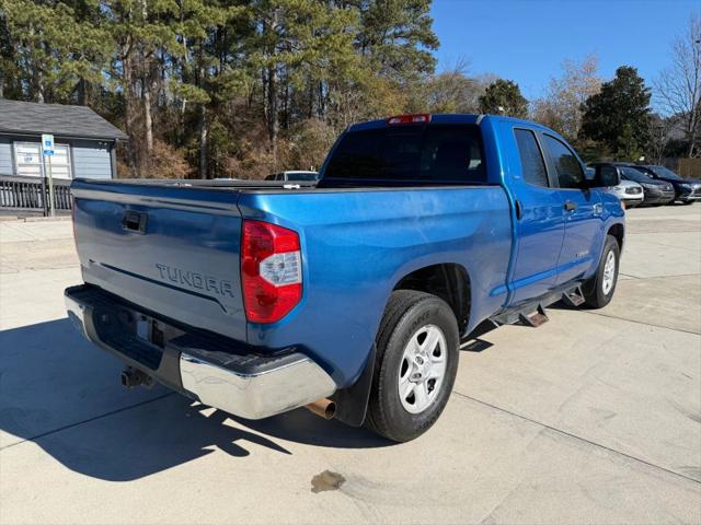 2017 Toyota Tundra SR5 5.7L V8