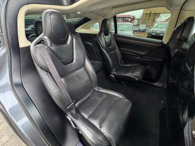 2016 Tesla Model X 90D