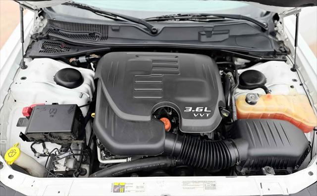 2015 Dodge Challenger SXT