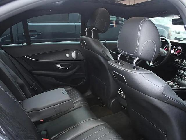 2018 Mercedes-Benz E-CLASS E 300 E 300