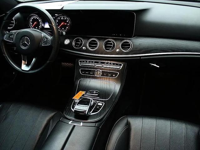 2018 Mercedes-Benz E-CLASS E 300 E 300