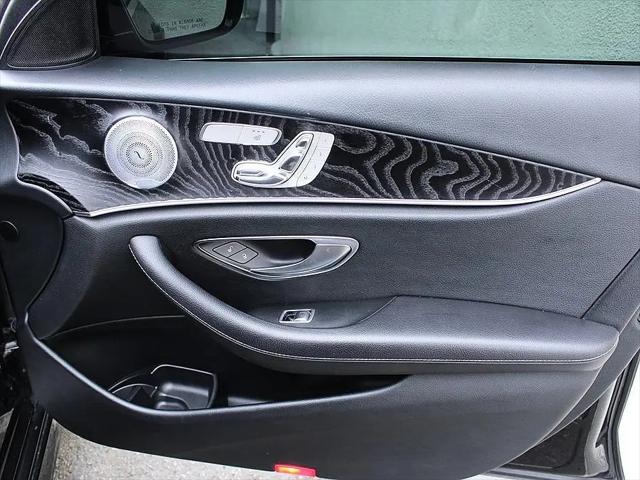 2018 Mercedes-Benz E-CLASS E 300 E 300