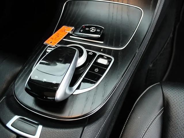2018 Mercedes-Benz E-CLASS E 300 E 300