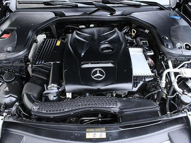 2018 Mercedes-Benz E-CLASS E 300 E 300