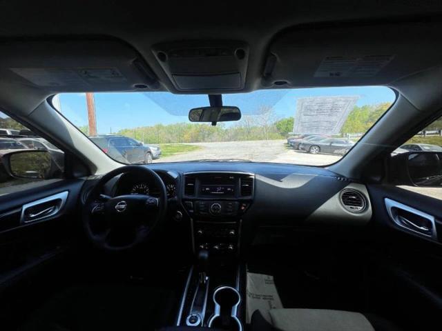 2018 Nissan Pathfinder S