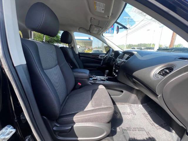2018 Nissan Pathfinder S