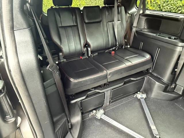 2015 Dodge Grand Caravan R/T