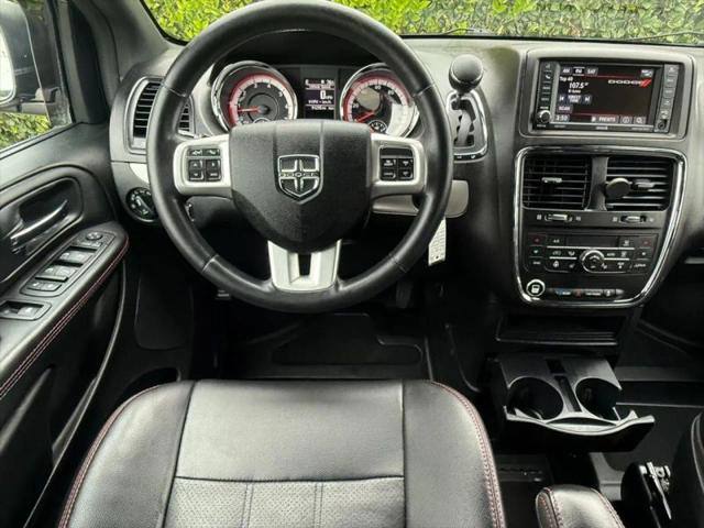 2015 Dodge Grand Caravan R/T