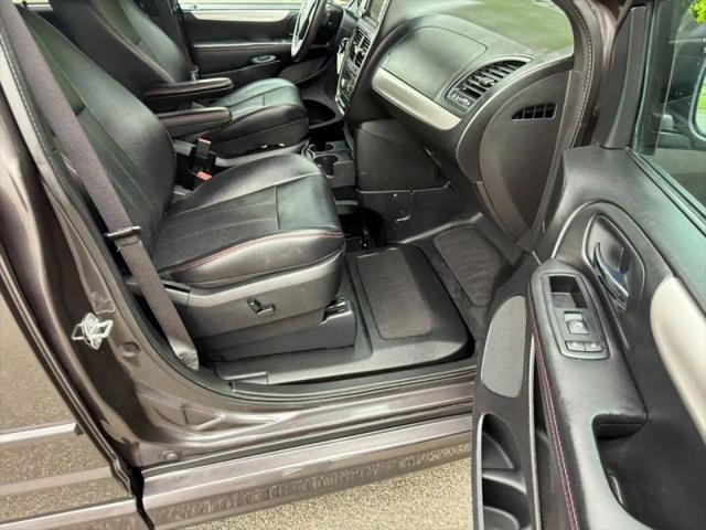 2015 Dodge Grand Caravan R/T