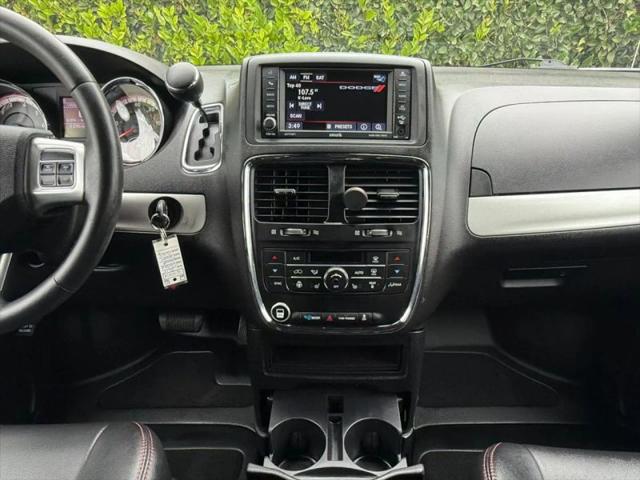 2015 Dodge Grand Caravan R/T